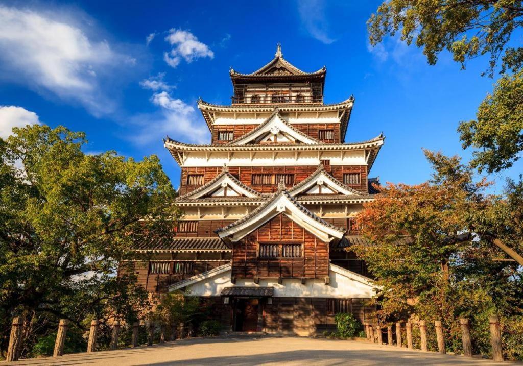 Valie Hiroshima